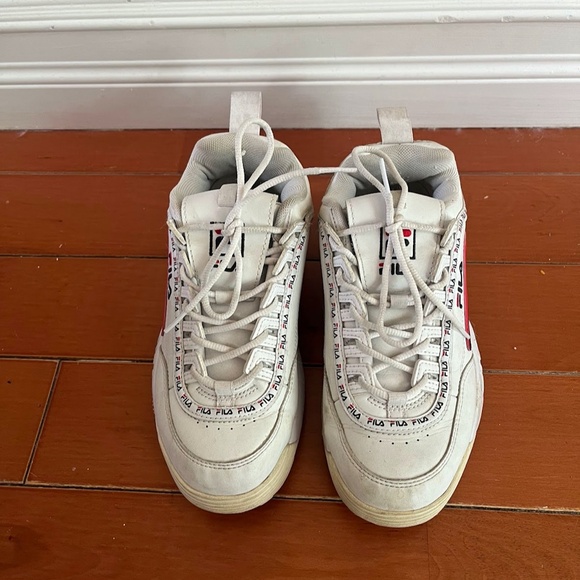 Fila Sneakers - Picture 2 of 5